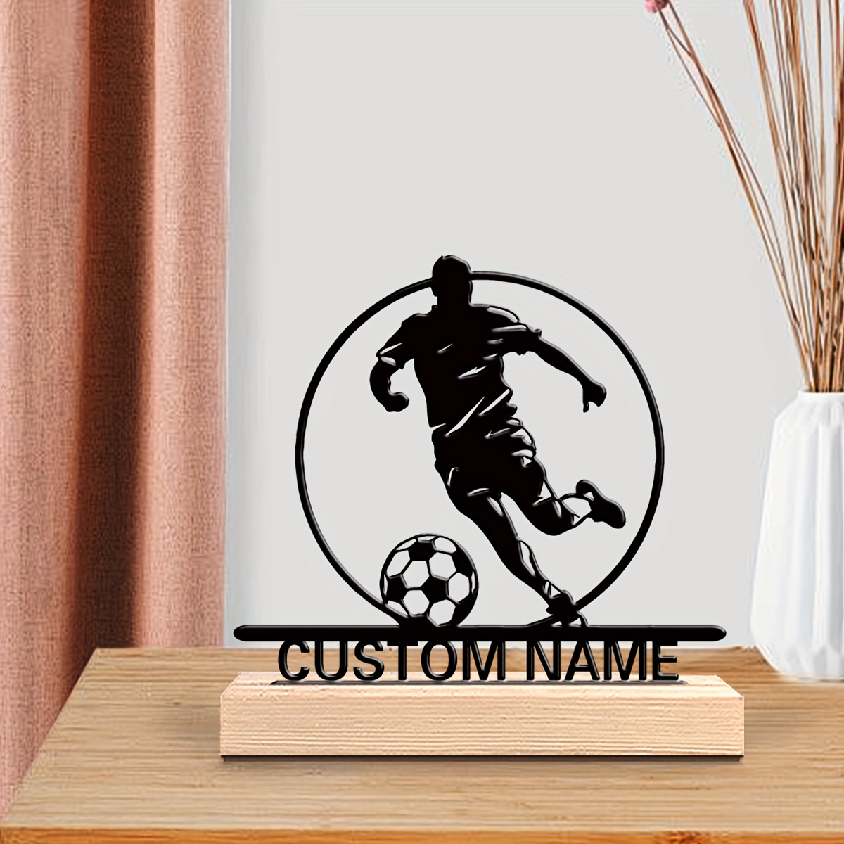 Estatua Metálica Personalizada - Office Furniture Brands reseña y precio